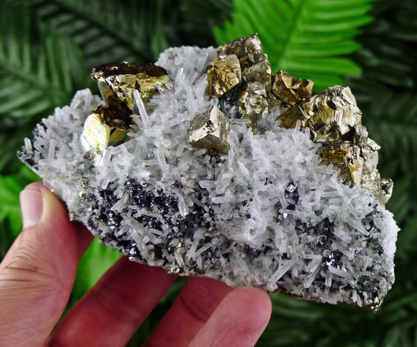 Quartz with Chalcopyrite and Sphalerite, Crystal, Mineral, Natural Crystal, Crystals, Minerals, Pyrite B526