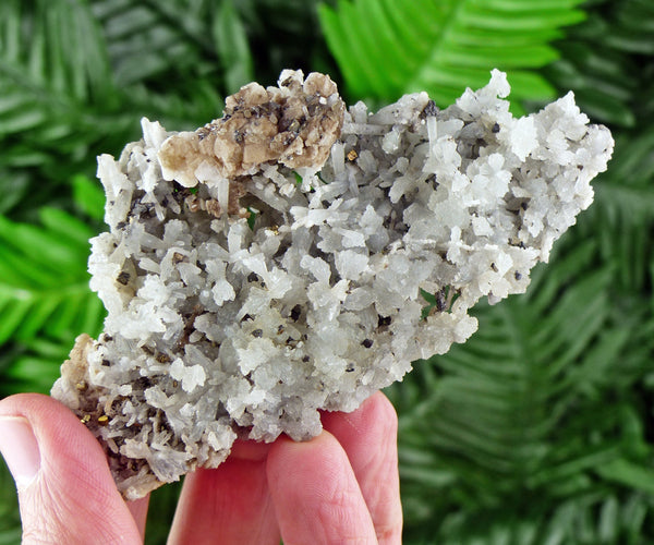 Chalcedony with Calcite, Calcite Crystal, Chalcedony, Raw Crystal, Natural Mineral, Crystal Cluster, Healing Crystal, Mineral Specimen B136