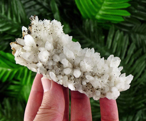 Milky Quartz Crystal, Raw Crystal, Natural Mineral, Crystal Cluster, Healing Crystal, Mineral Specimen, Quartz Cluster B744