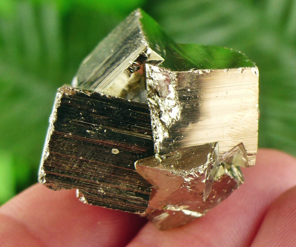 Pyrite Crystal, Pyrite Cubes, Shiny Pyrite, Pyrite Crystal, Pyrite Mineral, Fool's Gold Cluster, Natural Crystal, Mineral Stone B1895