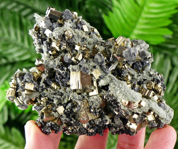 Amazing Quartz with Pyrite, Chlorite and Sphalerite, Raw Crystal, Natural Mineral, Spirituality Crystal, Mineral Specimen B1857