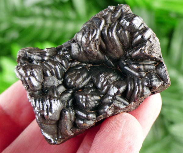 Hematite, Black Hematite, Raw Crystal, Natural Mineral, Healing Crystal, Spirituality Crystal, Mineral Specimen B2368