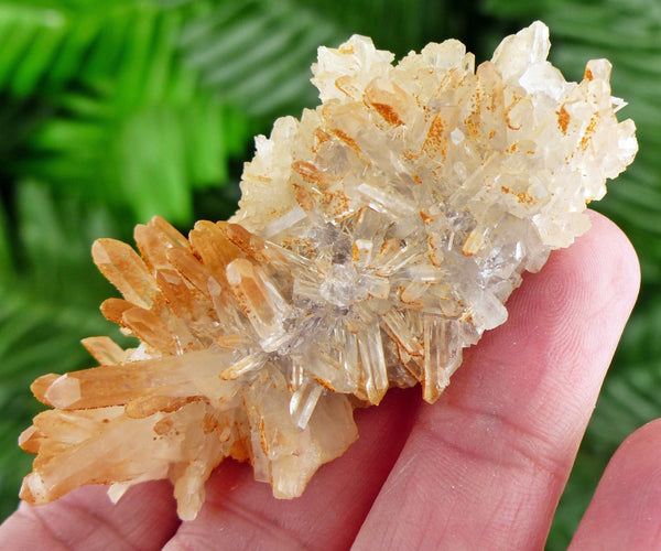 Amazing Quartz with Iron Oxide, Raw Crystal, Natural Mineral, Healing Crystal, Spirituality Crystal, Mineral Specimen B2514