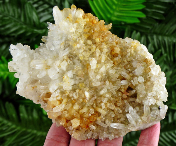 Amazing Quartz with Iron Oxide, Raw Crystal, Natural Mineral, Healing Crystal, Spirituality Crystal, Mineral Specimen B3016