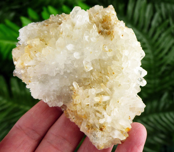 Amazing Quartz with Iron Oxide, Raw Crystal, Natural Mineral, Healing Crystal, Spirituality Crystal, Mineral Specimen B3002