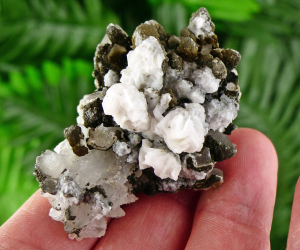 Amazing Quartz with Chlorite and Calcite, Raw Crystal, Natural Mineral, Healing Crystal, Mineral Specimen B3697