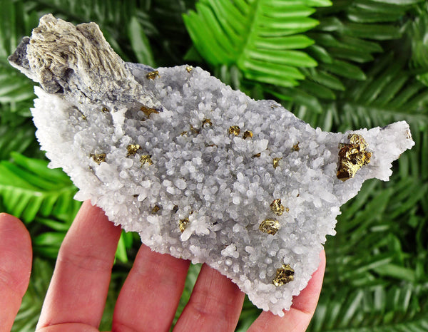 Amazing Quartz with Chalcopyrite, Raw Crystal, Natural Mineral, Healing Crystal, Mineral Specimen B3880