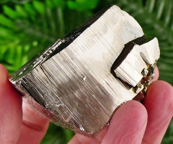 Amazing Big Pyrite Crystal, Raw Crystal, Natural Mineral, Healing Crystal, Mineral Specimen B4012